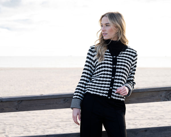 MARBLE 8078 BUTTON FRONT BLACK AND WHITE CARDIGAN