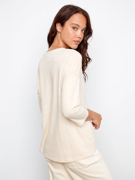 CHARLIE B C1420FPK FOIL PRINT V-NECK 3/4 SLEEVE TOP