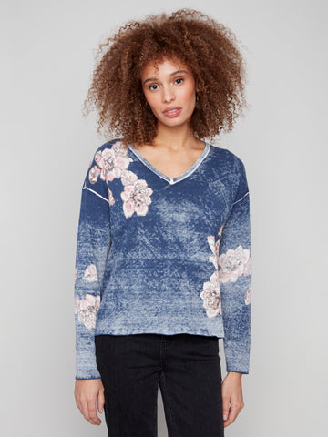 CHARLIE B C2907 REVERSE PRINT W/ FLORAL PLACEMENT PRINT V-NECK SWEATER