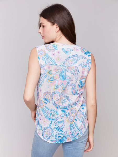 CHARLIE B C4606D PRINTED COTTON GAUZE SLEEVELESS SHIRT