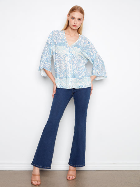 CHARLIE B C4650 PRINTED DOLMAN 3/4 SLEEVE BLOUSE WITH FRINT FAKE BUTTONED PLACKET- 2 COLOURS