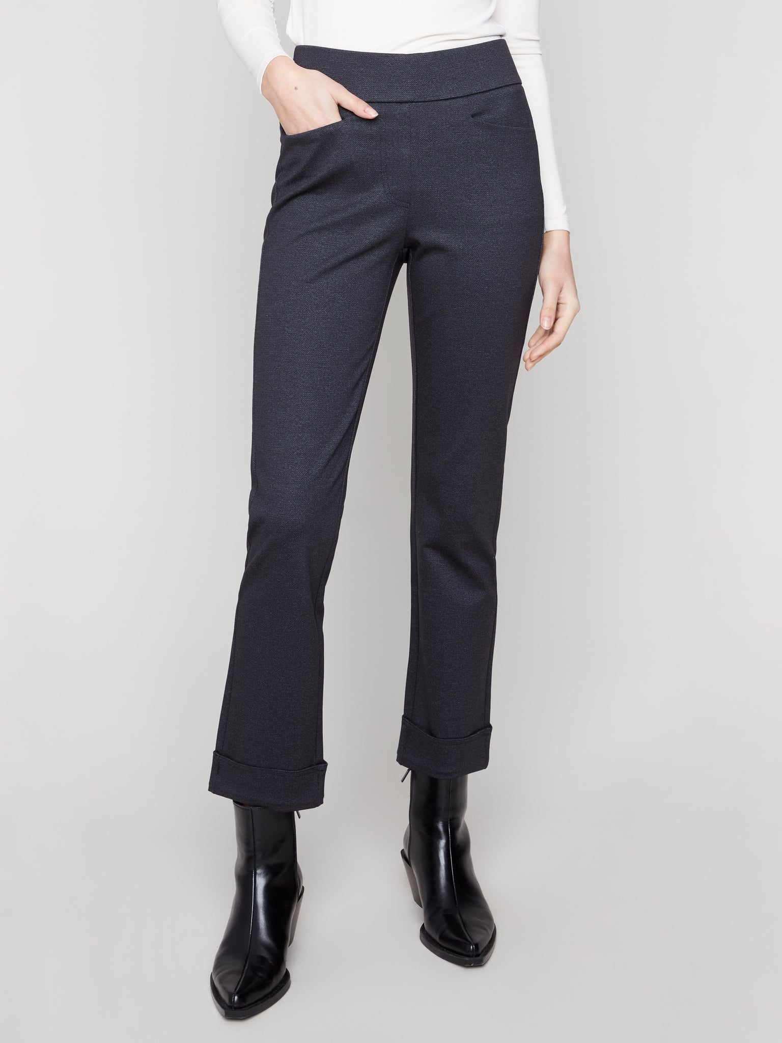 CHARLIE B C5526R PRINTED PDR PANTS WITH POCKETS AND ROLLED CUFFS- 2 COLOURS