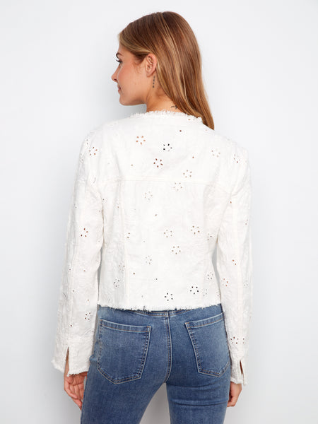CHARLIE B C6404 EYELET RING SPUN DENIM COLLARLESS JACKET
