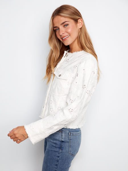 CHARLIE B C6404 EYELET RING SPUN DENIM COLLARLESS JACKET