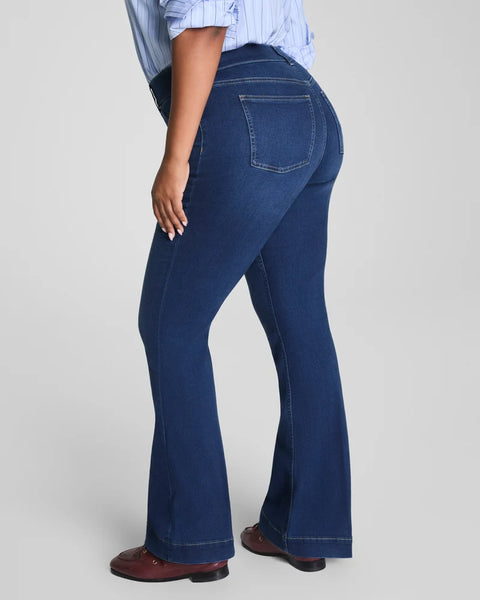 SPANX 21661R EveryWear Pull-On Flare Jeans
