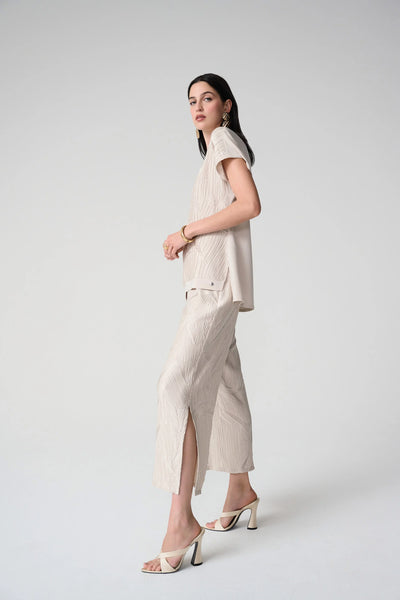 JOSEPH RIBKOFF 261161 Pleated Satin Pull-On Culotte Pants