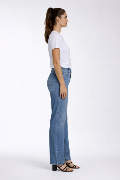 CARRELI T-2031 FEATHER WEIGHT TENCEL RELAXED STRAIGHT
