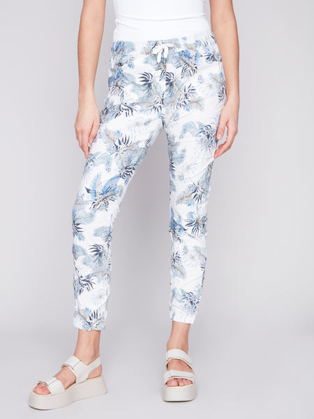 CHARLIE B C5219Z PRINTED CRINKLE BENGALINE PULL ON CROPPED JOGGER